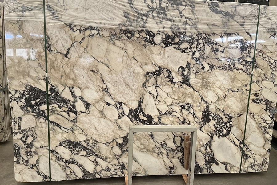 Viola Calacatta Marble Slab 03 Viola Calacatta Marble Slab 03