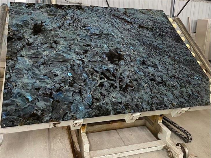 Labradorite Bianca Granite Slab