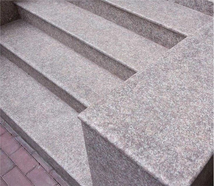 Peach Red Granite Stairs 02